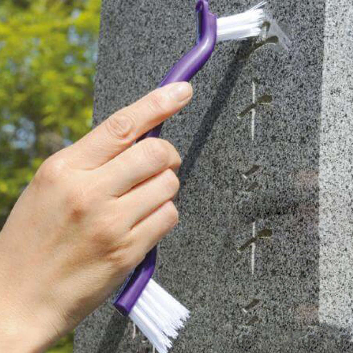 お墓洗い 墓石用 溝洗い ブラシ ( 墓石用ブラシ 清掃ブラシ 掃除用品 隙間 溝 ミゾ 墓石 掃除 お手入れ お墓 道具 汚れ落とし 汚れ 掃除グッズ 清掃 墓地 お盆 お墓磨き )