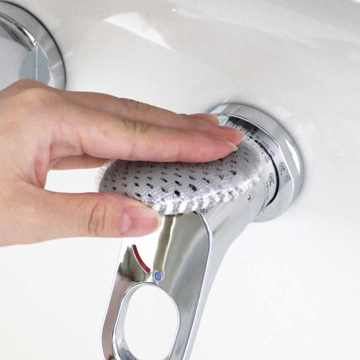 洗面台スポンジ ブラシ 両面使える 洗面台掃除 ( シンク 水回り掃除 ミニスポンジ 洗面所掃除 小さい コンパクト グレー シンプル 排水溝 蛇口 掃除 掃除グッズ )