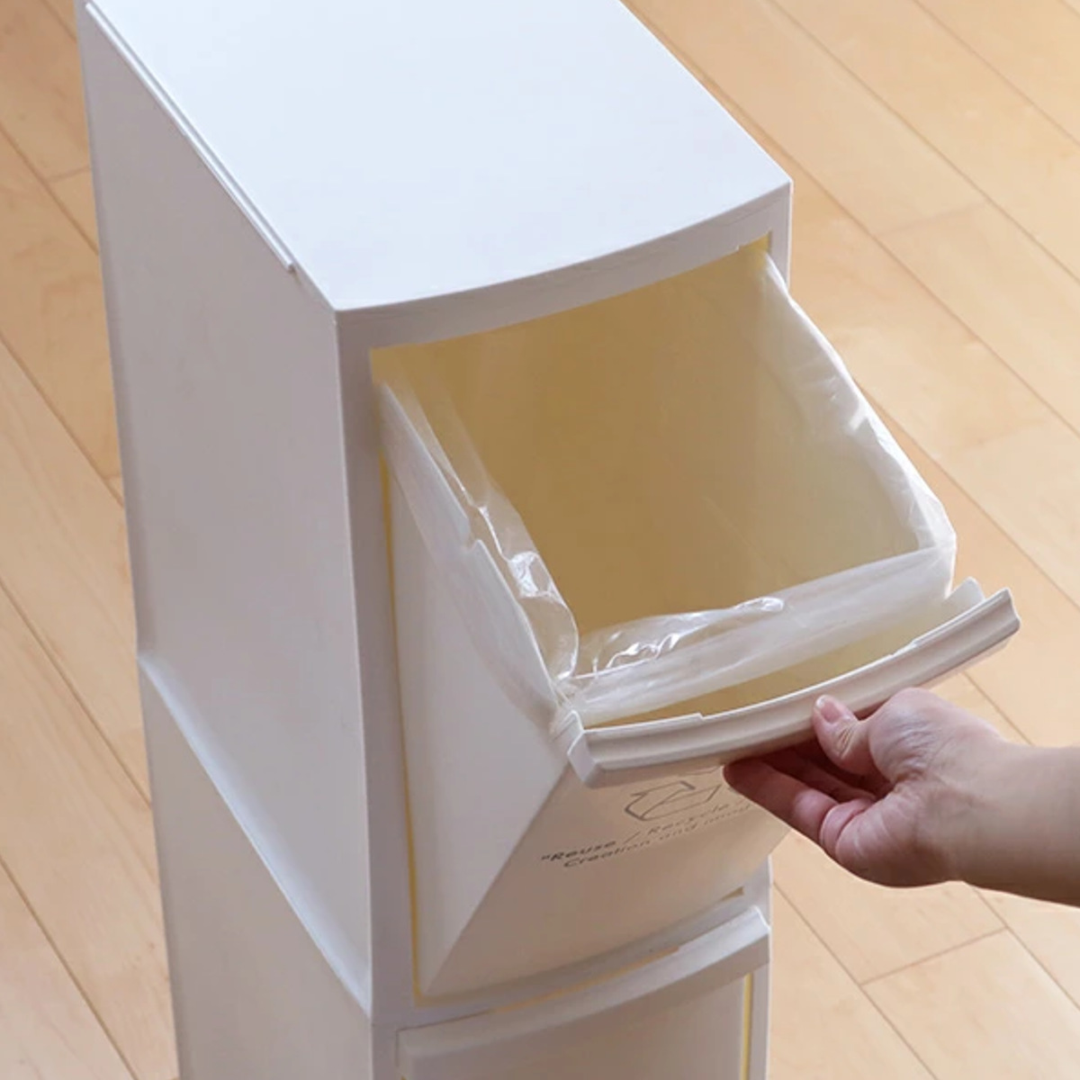 ゴミ箱 20L 分別 ダストボックス 2段 幅21cm 日本製 ( ごみ箱 ふた付き 蓋 フタ 付き シンプル 2分別 プラスチック製 くずかご ダストBOX 分別ゴミ箱 分別ごみ箱 約 20 L l リットル ペダル式 おしゃれ )