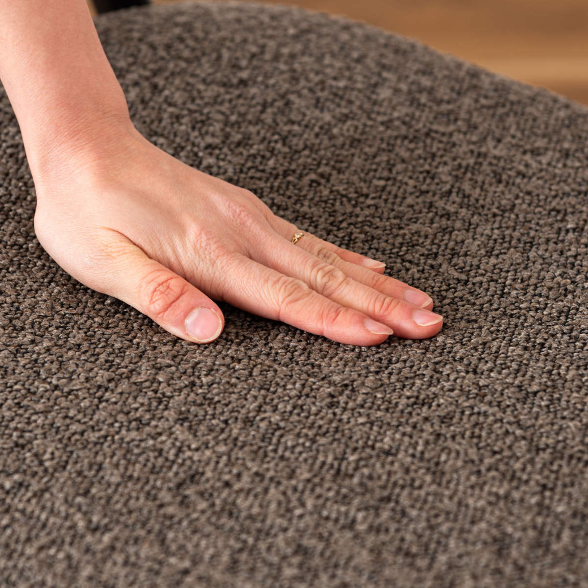 ダイニングチェア 座面高44cm スチール脚 ( チェア 椅子 ファブリック 曲木 ブラウン グレー 肘付き 肘掛 異素材 シンプル ビンテージ調 ) 【ブラウン】 ブラウン