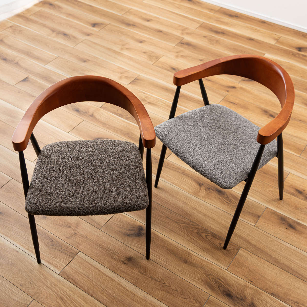 ダイニングチェア 座面高44cm スチール脚 ( チェア 椅子 ファブリック 曲木 ブラウン グレー 肘付き 肘掛 異素材 シンプル ビンテージ調 ) 【ブラウン】 ブラウン