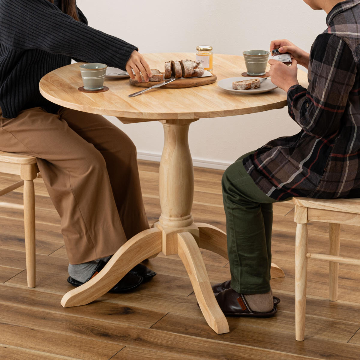 ダイニングテーブル 円型 直径90cm フレンチカントリー風 ( ダイニング テーブル 食卓 丸 ラウンドテーブル 天然木 木製 ナチュラル カントリー調 可愛い 北欧 シンプル )