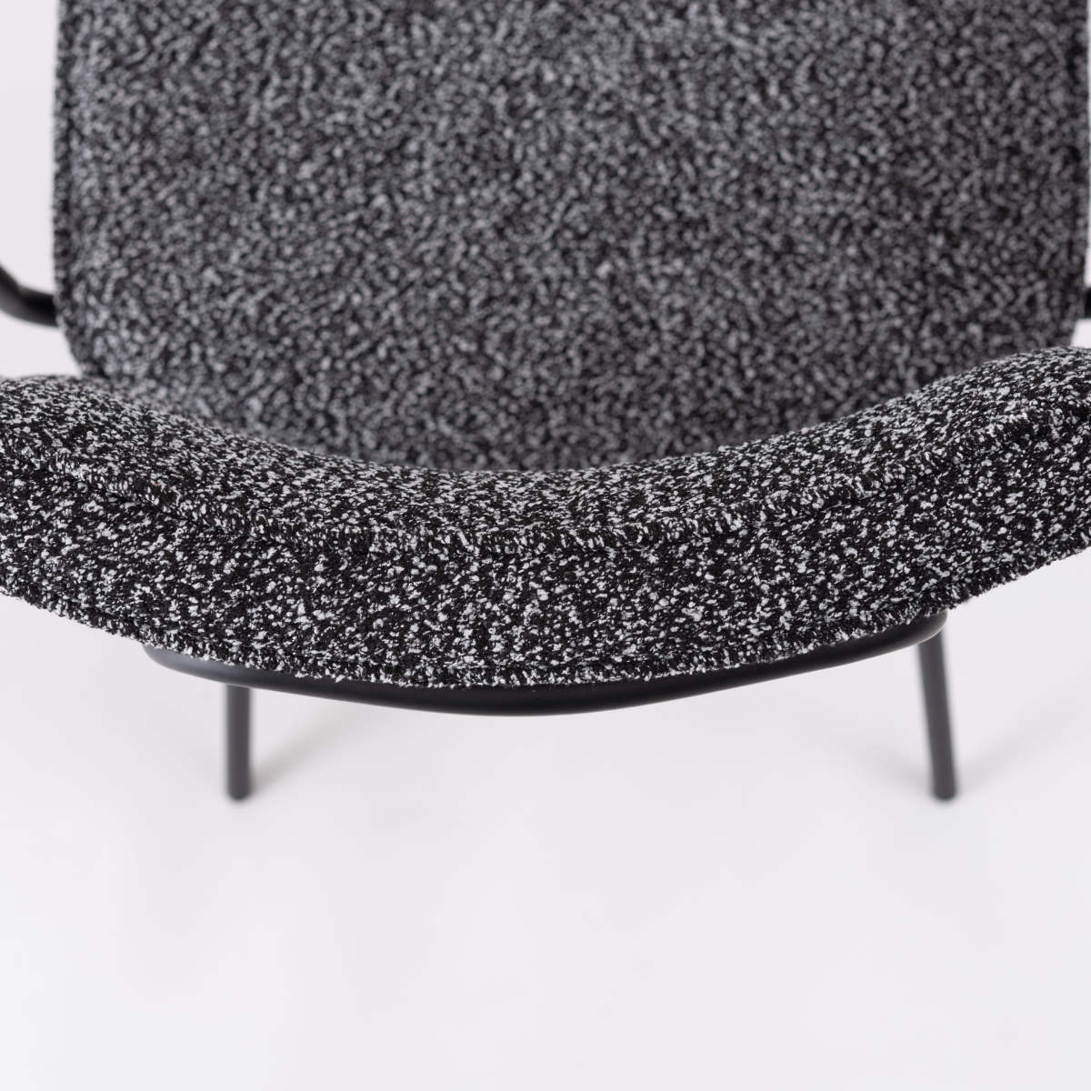 ダイニングチェア 座面高48cm アームチェア ブークレ生地 ( 食卓 ダイニング 食卓椅子 チェアー チェア 椅子 いす イス 肘付き 肘掛 ひじ掛け ふんわり 簡単組立 ファブリック 布 おしゃれ シンプル スチール モダン デスクチェア ) 【ダークグレー】 ダークグレー