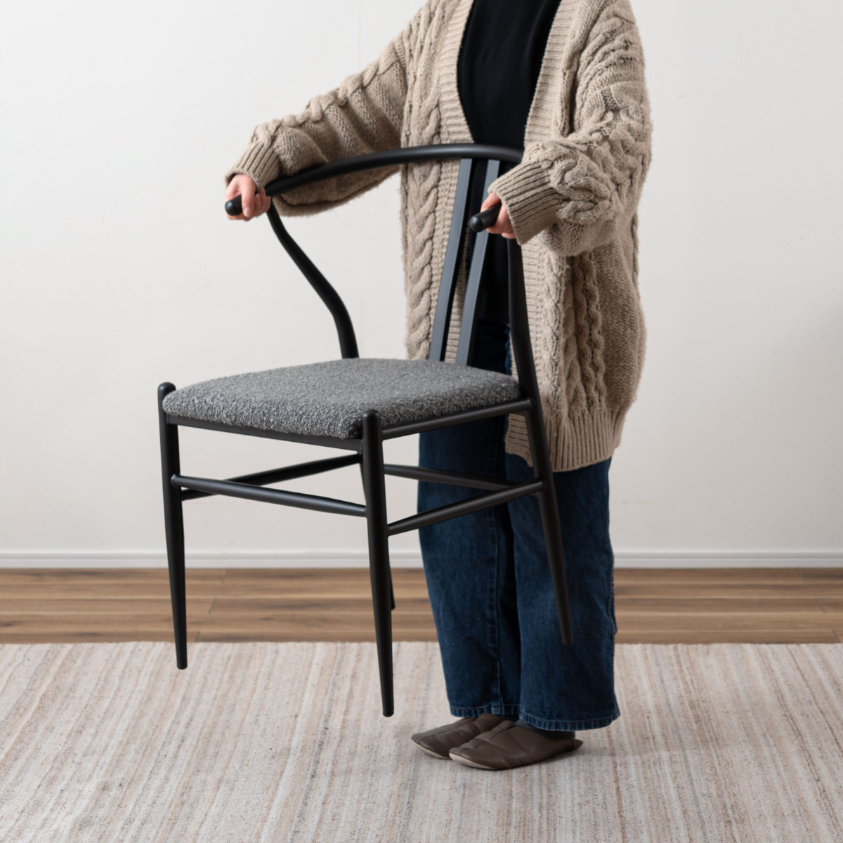 ダイニングチェア 座面高45cm ハーフアーム ( 食卓 ダイニング 食卓椅子 チェアー チェア 椅子 いす イス 肘付き 肘掛 ひじ掛け 軽量 完成品 ファブリック 布 おしゃれ シンプル スチール モダン ) 【ダークグレー】 ダークグレー