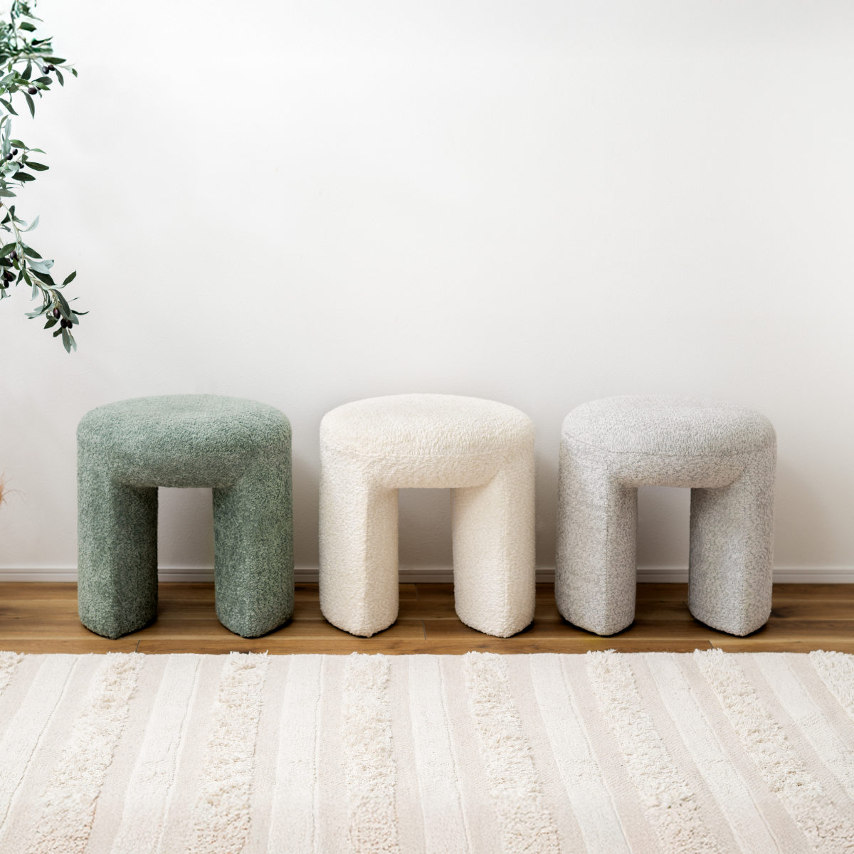 スツール 高さ46cm 座面丸型 ブークレ生地 ( 丸 ラウンド 円形 サブチェア 椅子 オットマン もこもこ 軽量 リビング 玄関 寝室 サイドテーブル グレー グリーン ホワイト ) 【グリーン】 グリーン