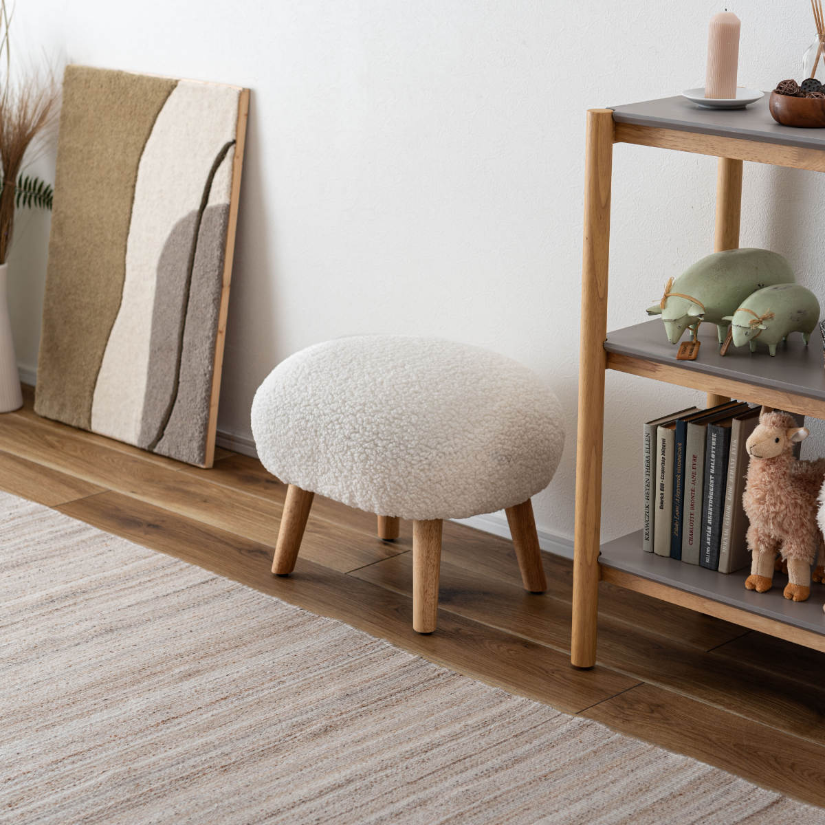 スツール 高さ38cm ブークレ生地 木脚 ( ロー 低い コンパクトサイズ 丸 ラウンド 円形 サブチェア 椅子 オットマン もこもこ 軽量 大人 子供 キッズチェア キッズ かわいい 玄関 リビング 寝室 子供部屋 キッズスペース ) 【モカブラウン】 モカブラウン