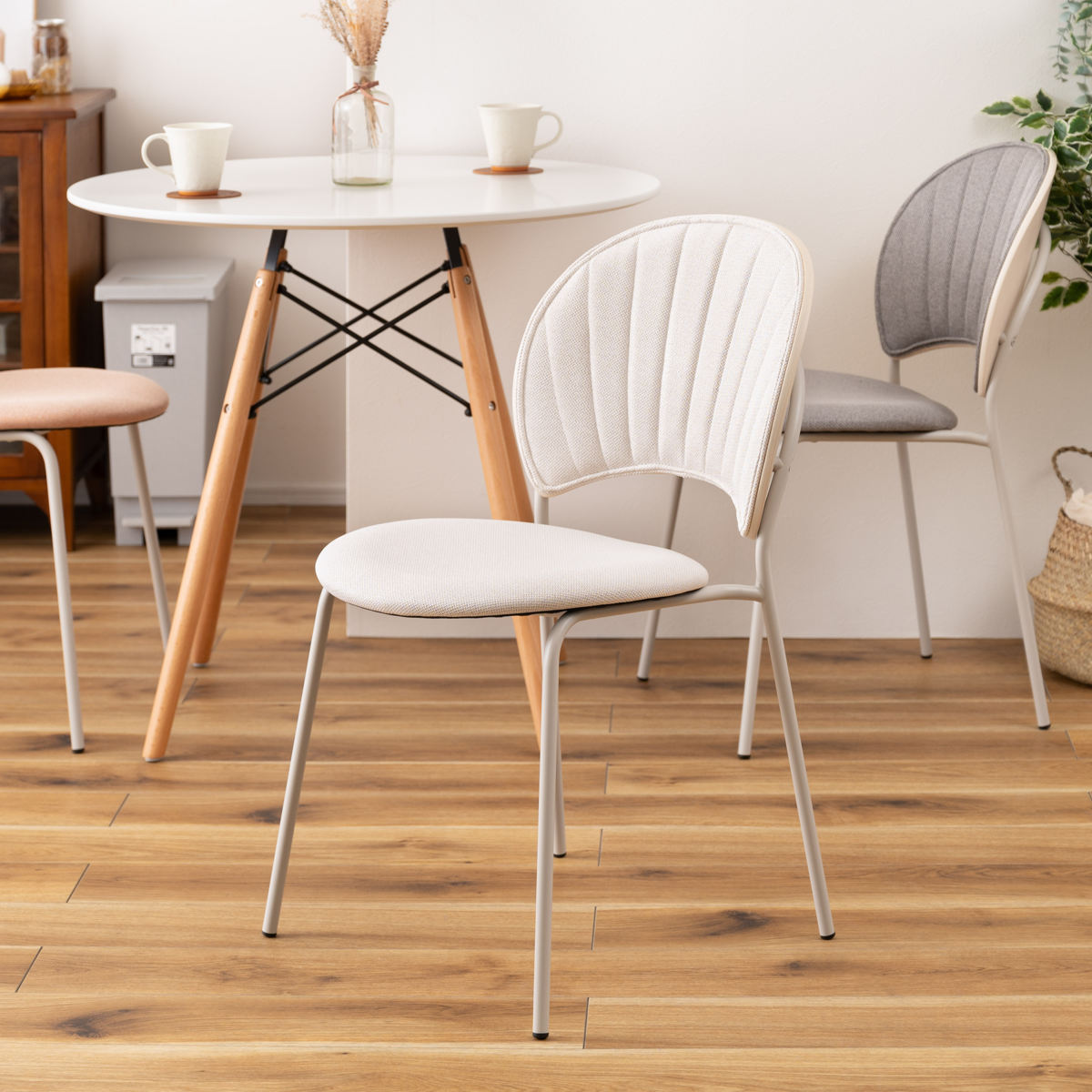 ダイニングチェア 座面高45cm くすみカラー ファブリック座面 ( 貝殻風 食卓 椅子 チェア デスクチェア リビング ダイニング 曲木 ファブリック 天然木 カフェ風 韓国風 ナチュラル ) 【ライトグレー】 ライトグレー