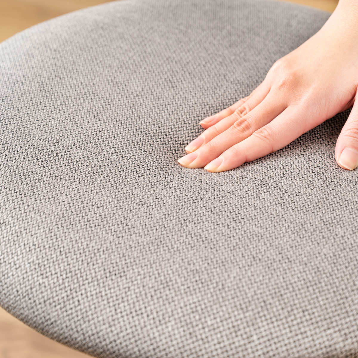 ダイニングチェア 座面高45cm くすみカラー ファブリック座面 ( 貝殻風 食卓 椅子 チェア デスクチェア リビング ダイニング 曲木 ファブリック 天然木 カフェ風 韓国風 ナチュラル ) 【ライトグレー】 ライトグレー