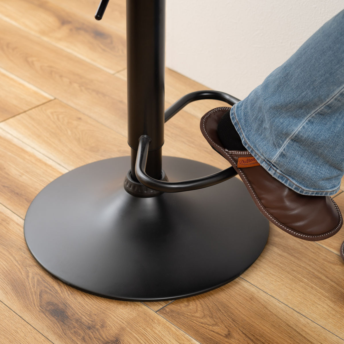 カウンターチェア 昇降式 座面高62~83cm ( 背もたれ付き ハイテーブル バーテーブル ハイタイプ キッチン テーブル ローバック ファブリック スチール脚 ) 【ダークグレー】 ダークグレー