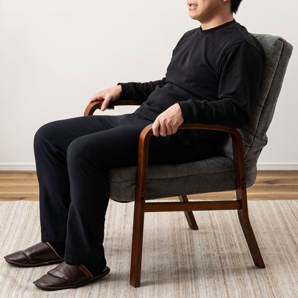 高座椅子 座面高44.5cm 6段階リクライニング 肘掛け付き ( チェア 椅子 ソファ 1人掛け 高さ調節 リクライニングチェア 折りたたみ 肘付き 高齢者 コンパクト ファブリック リビング 読書 木製 軽量 折り畳み ) 【ベージュ】 ベージュ