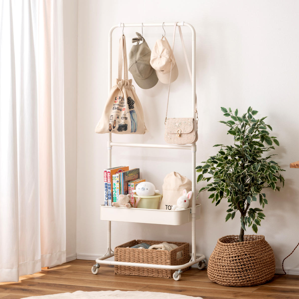 ハンガーワゴン 幅59.5cm 1段 キャスター付 スチール ( ハンガーラック ワゴン トローリー カゴ 棚付 バスケットトローリー 高さ調節 コートハンガー ランドセルラック ブラック グレー ホワイト ) 【ブラック】 ブラック