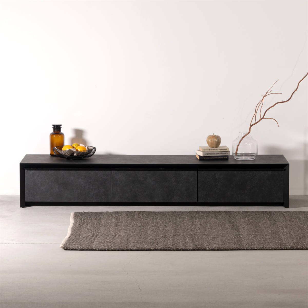 form ローボード 幅180cm アルケミラ 日本製 完成品 ( テレビ台 TV台 テレビボード 収納 ラック フラップ扉 フォーム 引き出し ダークグレー ライトグレー ライトブラウン リビングボード ) 【ライトグレー】 ライトグレー