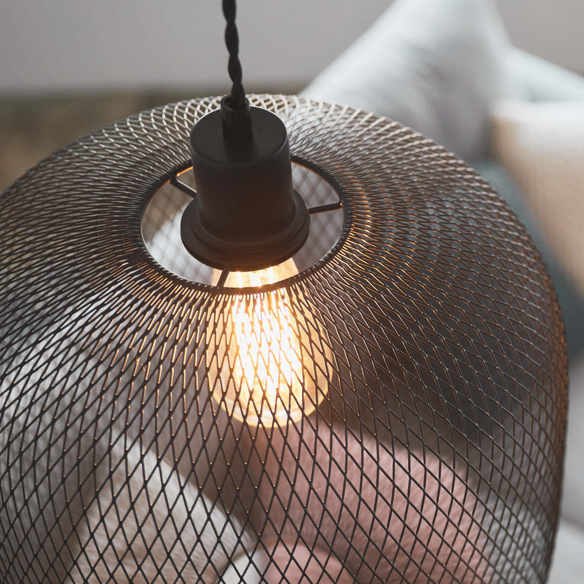 ペンダントライト LED対応 電球付き RIGEL ( リゲル 照明 ライト 吊り下げ 照明器具 メッシュ スチール ブラック ホワイト モノトーン おしゃれ 北欧 モダン シンプル ) 【ブラック】 ブラック
