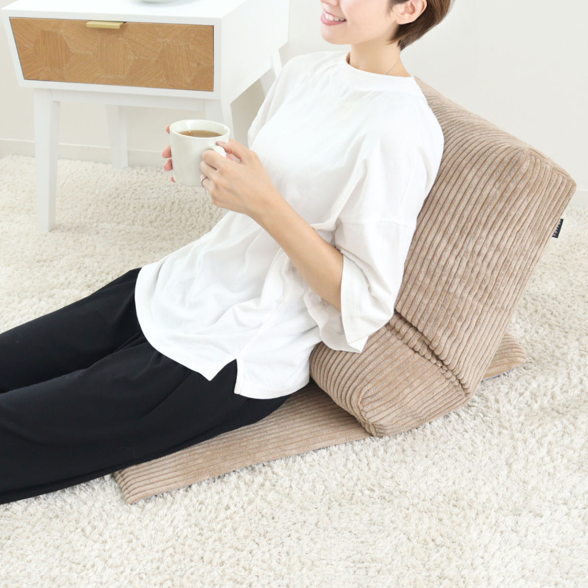 座椅子 幅52cm 折りたたみ コーデュロイ ( フロアソファ マルチ 1人掛け ソファ クッション 枕 足置き コンパクト 収納 リクライニング 14段階 おしゃれ 完成品 オットマン フットレスト スリップ止め加工 座り心地 ふっくら ) 【ベージュ】 ベージュ