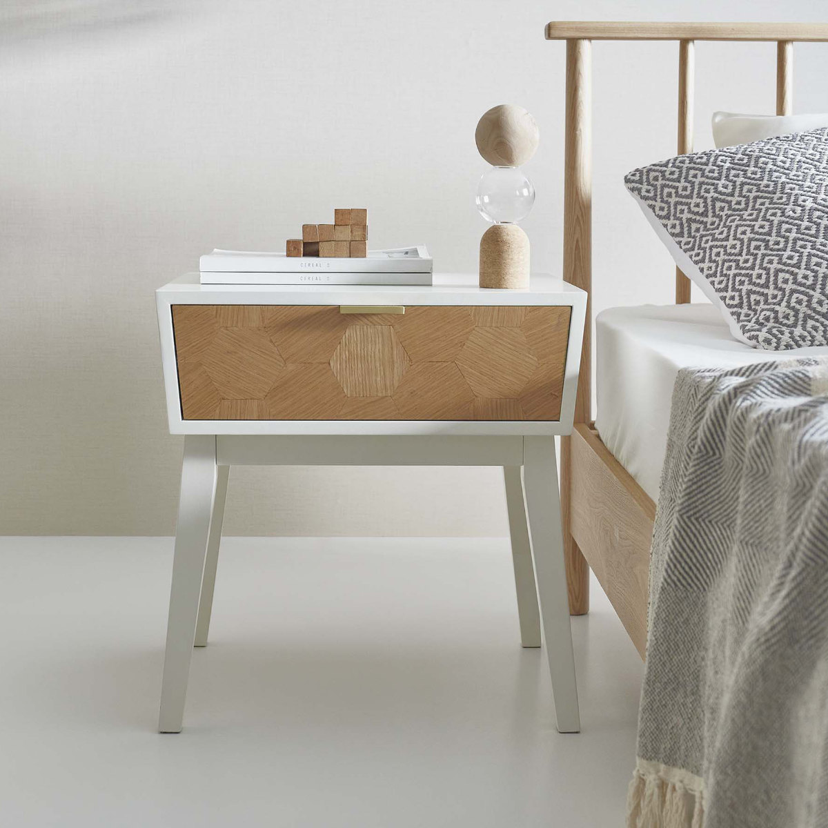 サイドテーブル 幅48cm 収納付 ナイトテーブル ( 収納 チェスト 引き出し 木目 木製 北欧 モダン ミニテーブル ソファ ベッド 横 ) 【ホワイト】 ホワイト