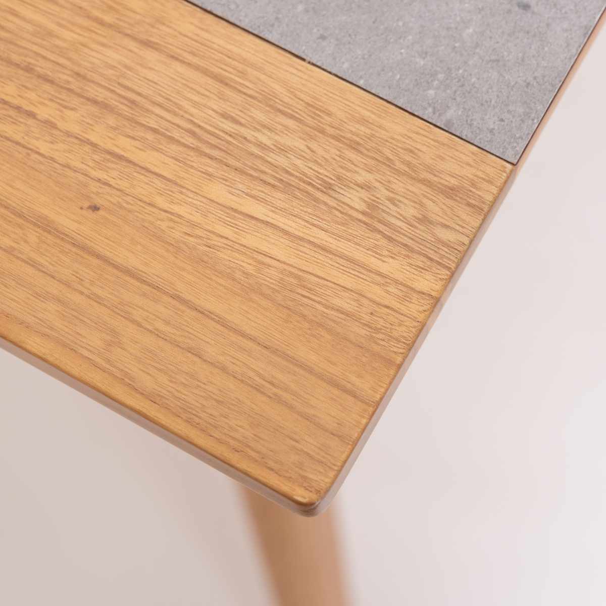 ダイニングテーブル 幅136cm アーティーク form ( テーブル 食卓テーブル 長方形 机 木製 天然木 モルタル調 ダイニング 食卓 リビングテーブル 作業台 木製テーブル ウッドテーブル 奥行80cm コンパクト ) 【ミドルブラウン】 ミドルブラウン