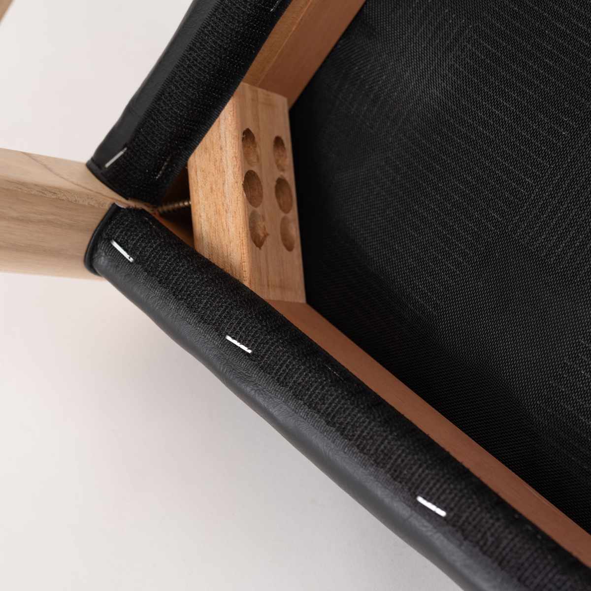 ダイニングチェア 座面高44cm ハイバックタイプ アーティーク form ( チェア ダイニング イス 椅子 食卓椅子 完成品 木製 天然木 肘なし 別売りカバー チェアー いす 食卓 リビング ダイニングチェアー リビングチェア 木製椅子 ) 【ミドルブラウン】 ミドルブラウン