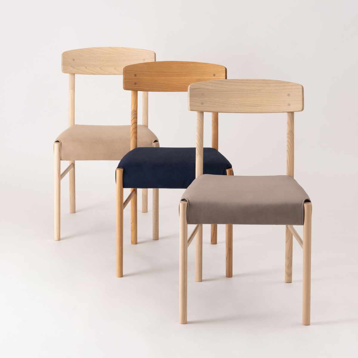 ダイニングチェア 座面高44cm ベーシックタイプ アーティーク form ( チェア ダイニング イス 椅子 食卓椅子 完成品 木製 天然木 肘なし 別売りカバー チェアー いす 食卓 リビング ダイニングチェアー リビングチェア 木製椅子 ) 【ホワイト】 ホワイト