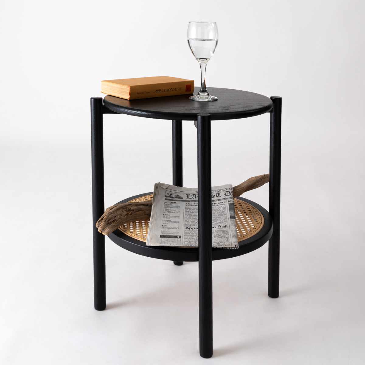 サイドテーブル 高さ50cm 円型 2段 チャービル form ( テーブル ソファサイド ベッドサイド 机 ミニテーブル 木製 天然木 丸 棚付き リビング リビングテーブル コーヒーテーブル ソファテーブル おしゃれ かごめ編み ) 【ブラック】 ブラック