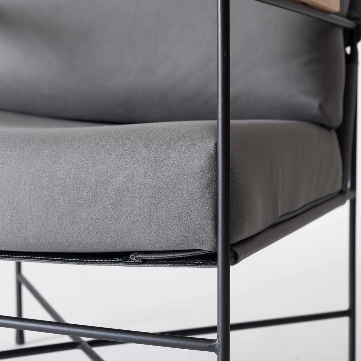 ラウンジチェア 座面高43cm 肘付 リビングチェア アニス form ( チェア 椅子 イス パーソナルチェア ファブリック スチール 肘掛け チェアー いす リビング アームチェア 天然木 木製 肘付き ) 【グレー】 グレー