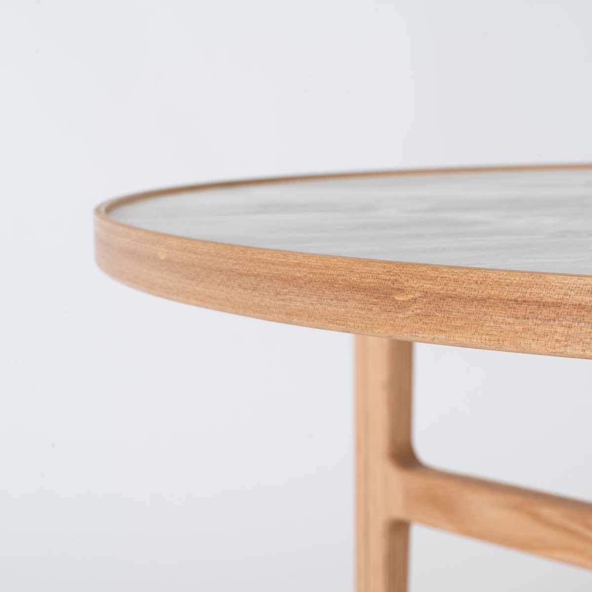 ローテーブル 円型 直径86.5cm クロッカス form ( リビングテーブル センターテーブル 木製 天然木 石目調 天板 丸 円形 テーブル 机 完成品 リビング 3本脚 丸テーブル ソファテーブル コーヒーテーブル ) 【ブラック】 ブラック