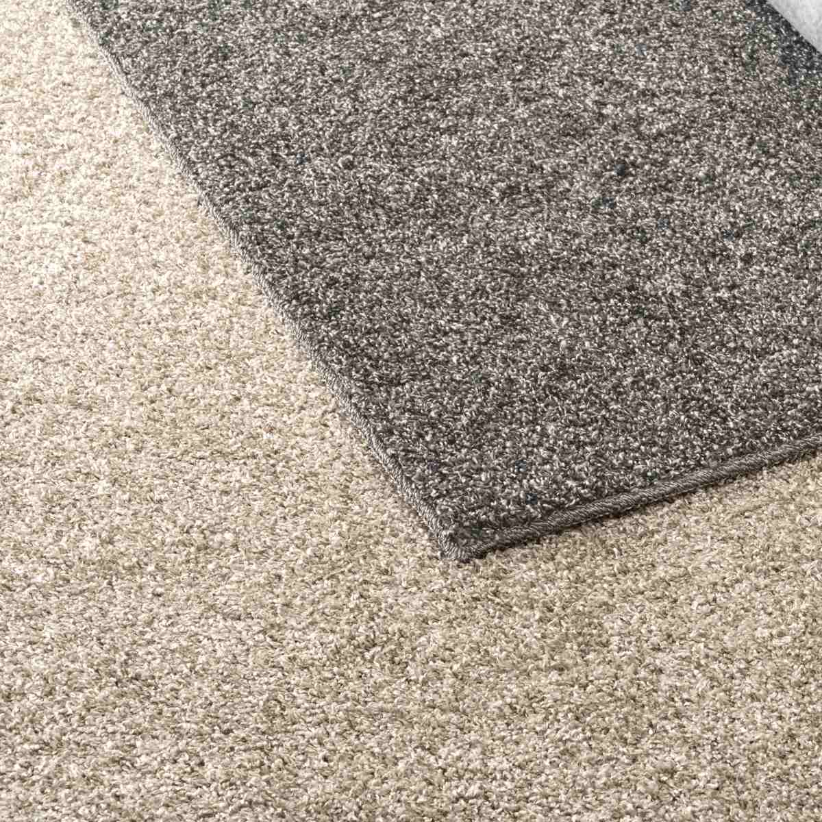 ラグ 190×190cm 正方形 床暖房対応 form ( ラグマット カーペット 絨毯 じゅうたん マット 床暖対応 床暖 床暖房 アクセントラグ ホットカーペット対応 防ダニ 抗菌防臭 防炎機能 インテリア ふんわり ) 【スモークグレー】 スモークグレー