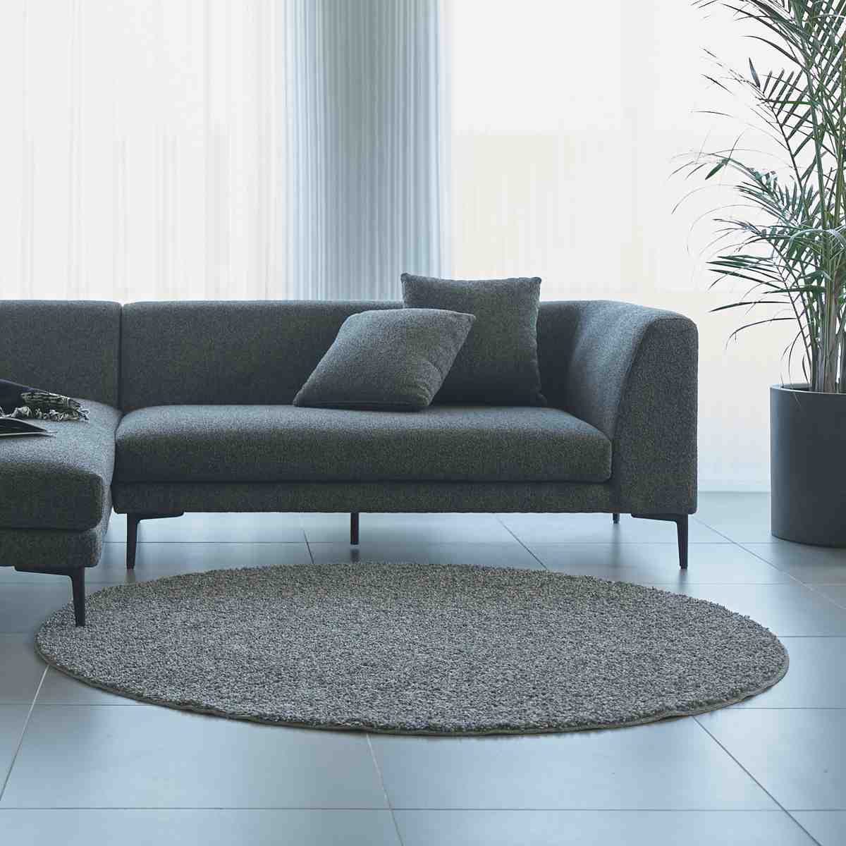 ラグ 直径160cm 円型 床暖房対応 form ( ラグマット カーペット 絨毯 じゅうたん マット 床暖対応 床暖 床暖房 アクセントラグ ホットカーペット対応 防ダニ 抗菌防臭 防炎機能 インテリア ふんわり ) 【ライトグレー】 ライトグレー