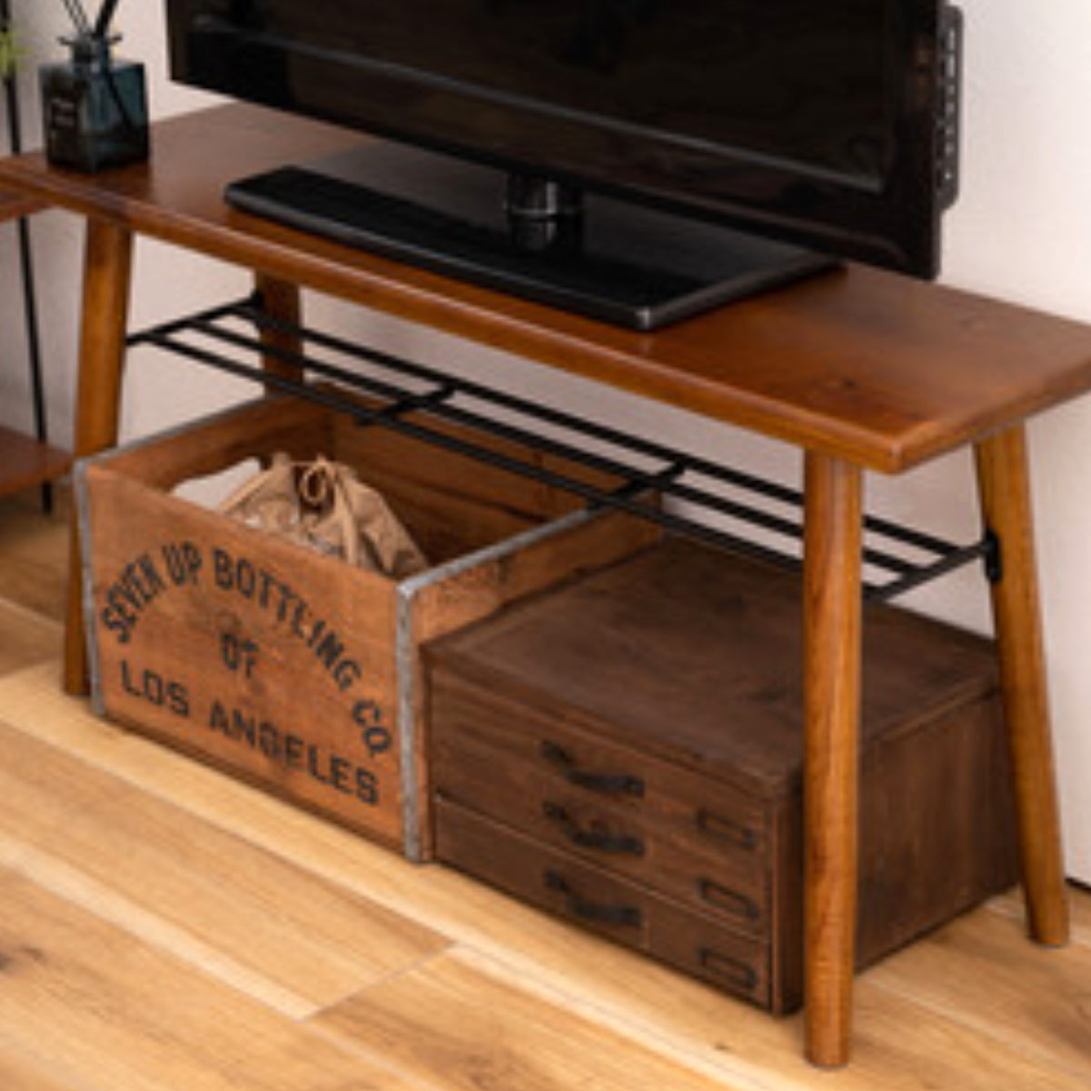 収納ボックス ウッドボックス M 木製 幅40×奥行27×高さ22.5cm ( 天然木 収納 ボックス 収納ケース 小物収納 小物 木箱 箱 持ち手付き 持ち手穴付き ストッカー ヴィンテージ ユーズド 感 アンティーク 風合い おしゃれ )