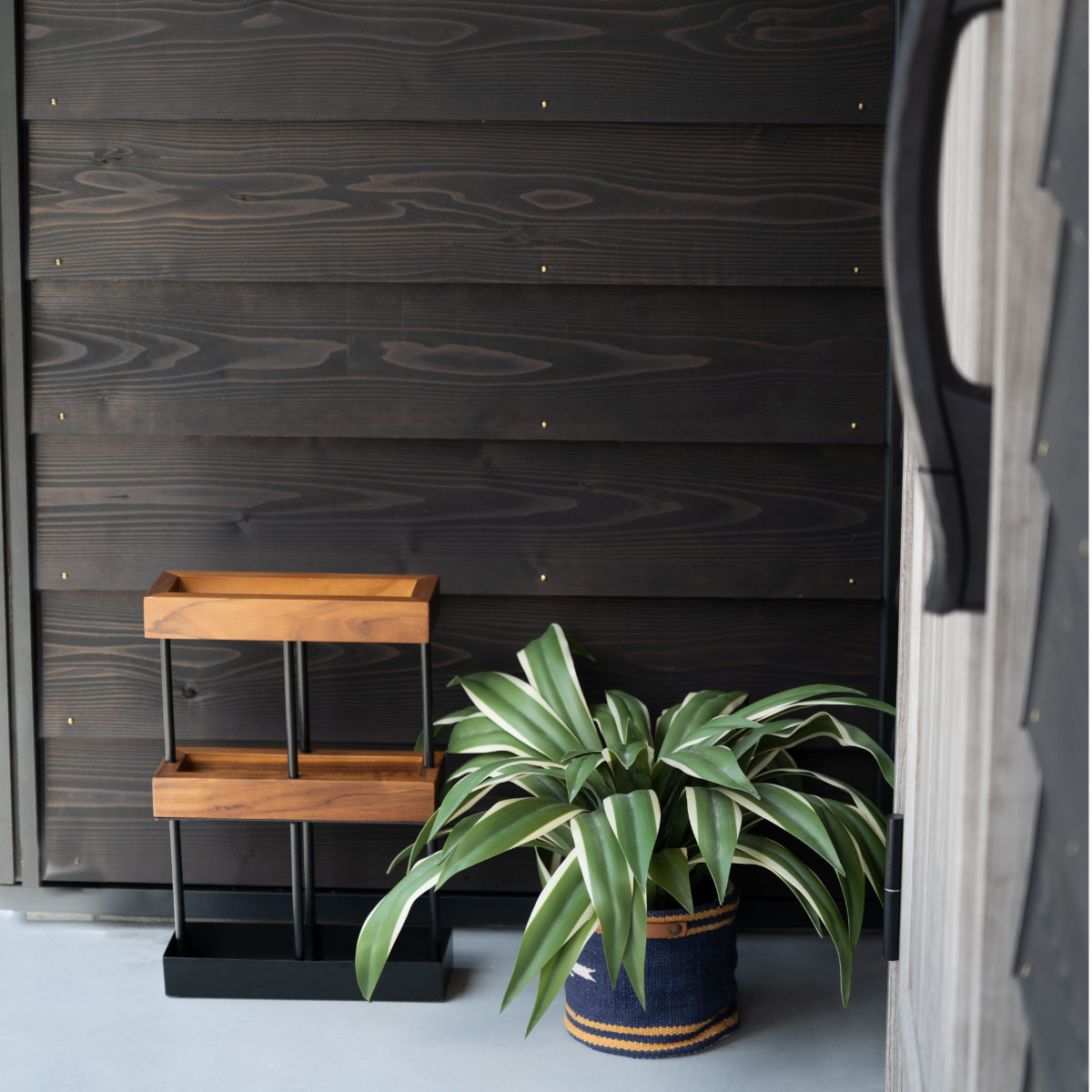 傘立て 四角 木製 スチール ( 傘たて スリム 玄関収納 省スペース 天然木 ブラック 木 ウッド 角型 コンパクト 北欧 おしゃれ )