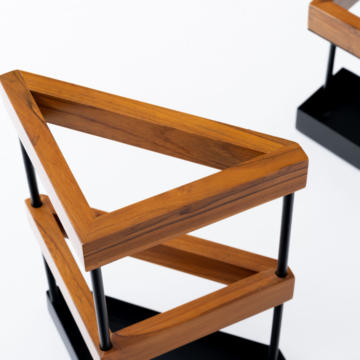 傘立て 三角 木製 スチール ( 傘たて スリム 玄関収納 省スペース コーナー 設置 天然木 ブラック 木 ウッド さんかく コンパクト 北欧 おしゃれ )