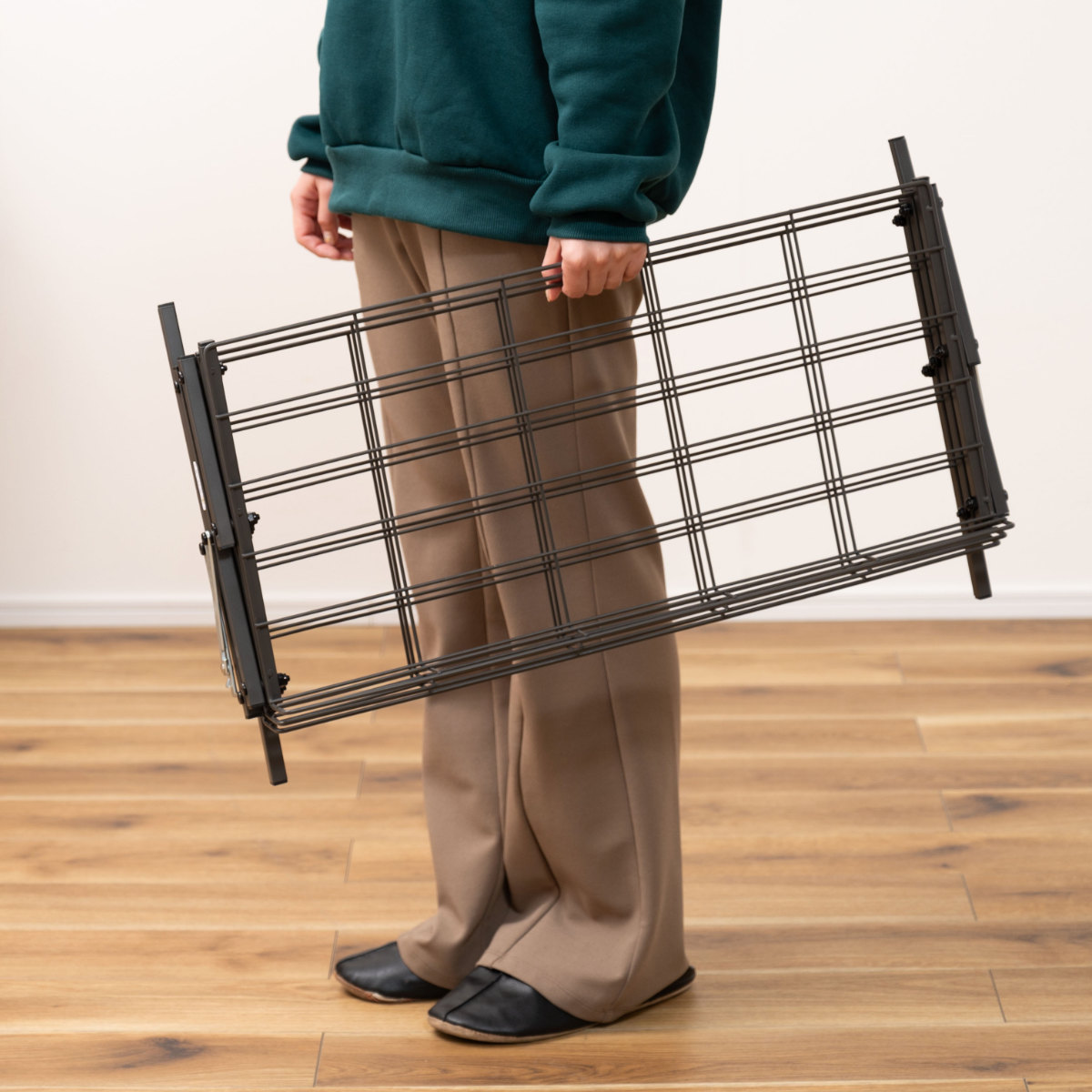 シューズラック フォールディングシューズラック スチール ( 玄関 靴 収納 下駄箱 折りたたみ ラック 見せる収納 スリッパラック コンパクト コレクションラック たためる ブラック ホワイト ) 【ホワイト】 ホワイト