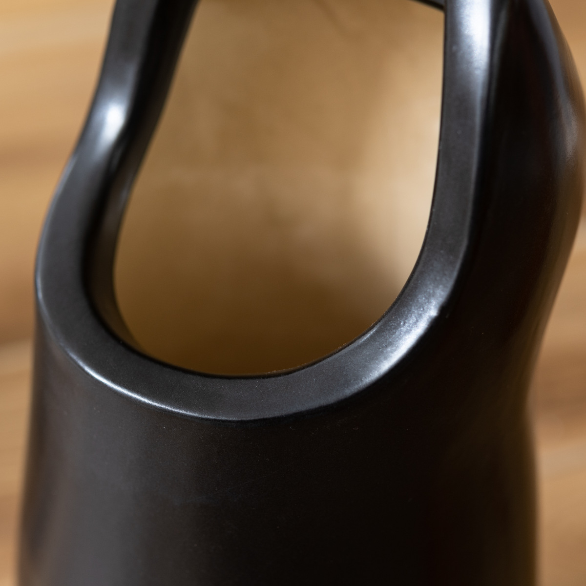 傘立て ネコ 34.5cm 陶器 ( 傘たて 猫 玄関収納 スリム アンブレラスタンド かわいい 猫グッズ 傘入れ 猫型 アニマル 錆びない 北欧 玄関 収納 ) 【ホワイト】 ホワイト