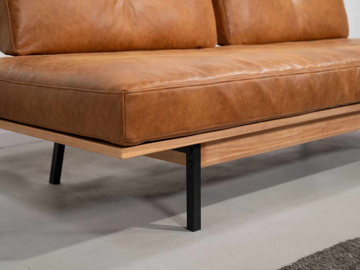 ソファ 3人掛け 幅182cm クロスレザー マートル form ( 開梱設置 リビングソファ sofa 木製 天然木 アイアン ファブリック ダイニングソファ レザー調 座り心地 快適 ソファー アームレス ローバック )