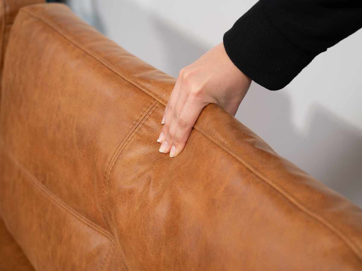 ソファ 3人掛け 幅182cm クロスレザー マートル form ( 開梱設置 リビングソファ sofa 木製 天然木 アイアン ファブリック ダイニングソファ レザー調 座り心地 快適 ソファー アームレス ローバック )