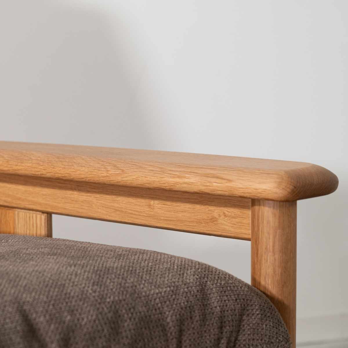 ソファ 3人掛け 幅180cm ソプワート form ( 開梱設置 ヘッドレスト 取り外し リビングソファ sofa 肘掛け 木製 天然木 ウッドフレーム ファブリック ダイニングソファ 弾力 座り心地 快適 ソファー ) 【グレージュ】 グレージュ