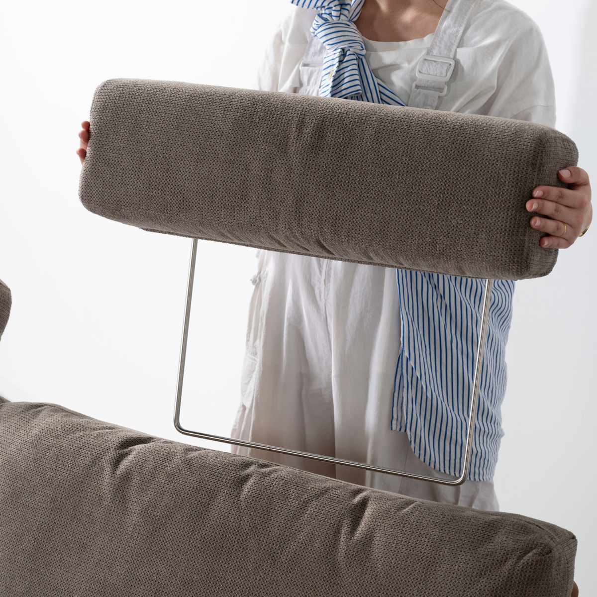 ソファ 3人掛け 幅180cm ソプワート form ( 開梱設置 ヘッドレスト 取り外し リビングソファ sofa 肘掛け 木製 天然木 ウッドフレーム ファブリック ダイニングソファ 弾力 座り心地 快適 ソファー ) 【グレージュ】 グレージュ