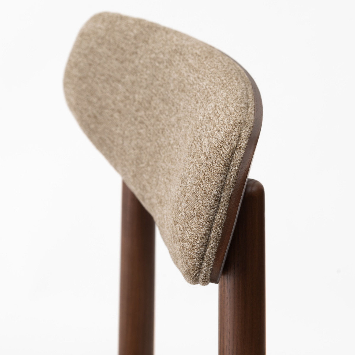 ダイニングチェア 座面高47cm チコリ form ( チェア ダイニング イス 椅子 食卓椅子 完成品 木製 天然木 肘なし ファブリック チェアー いす 食卓 リビング ダイニングチェアー リビングチェア 木製椅子 ) 【ブラック】 ブラック