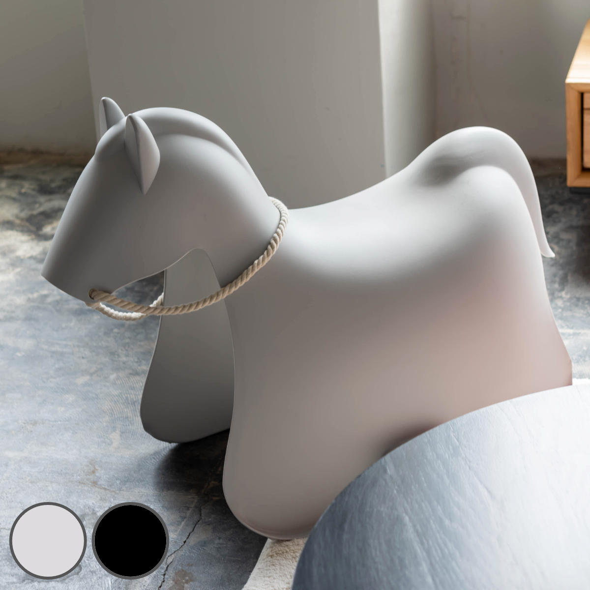 スツール ホース スタッキング 軽量 子ども用チェア 馬 （ イス 椅子 ウマ うま 手綱つき 積み重ね キッズ チェア 軽い 耐荷重80kg 腰かけ 贈り物 プレゼント ギフト 遊び場 子供部屋 リビング プラスチック インテリア ） 【ブラック】