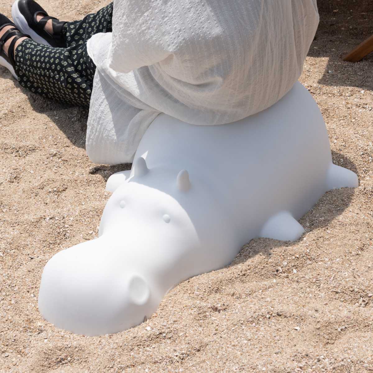 スツール ヒッポー スタッキング 軽量 子ども用チェア カバ ( イス 椅子 かば アニマル 手綱つき 積み重ね キッズ チェア 軽い 耐荷重80kg 腰かけ 贈り物 プレゼント ギフト 遊び場 子供部屋 リビング プラスチック インテリア ) 【グレー】 グレー