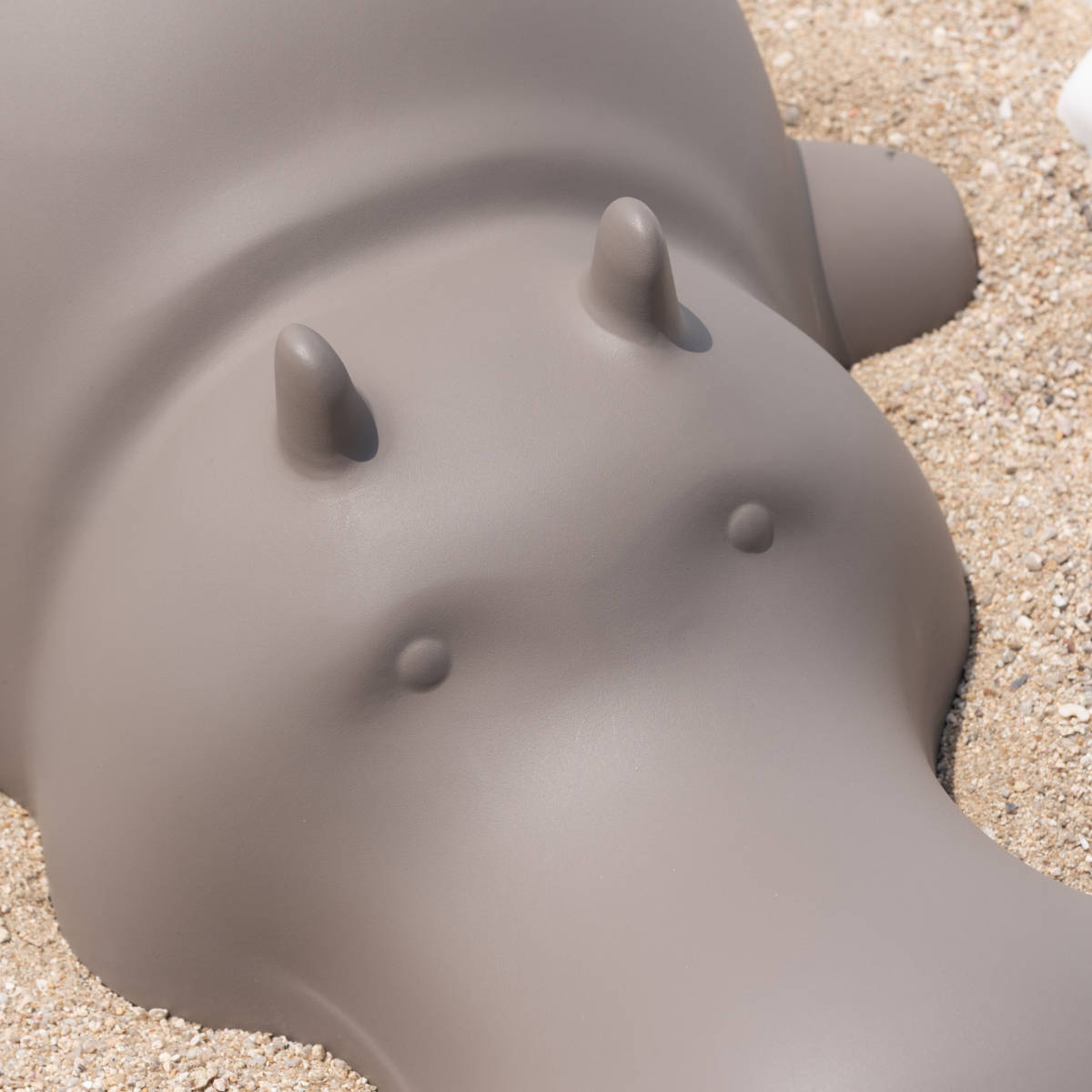 スツール ヒッポー スタッキング 軽量 子ども用チェア カバ ( イス 椅子 かば アニマル 手綱つき 積み重ね キッズ チェア 軽い 耐荷重80kg 腰かけ 贈り物 プレゼント ギフト 遊び場 子供部屋 リビング プラスチック インテリア ) 【グレー】 グレー