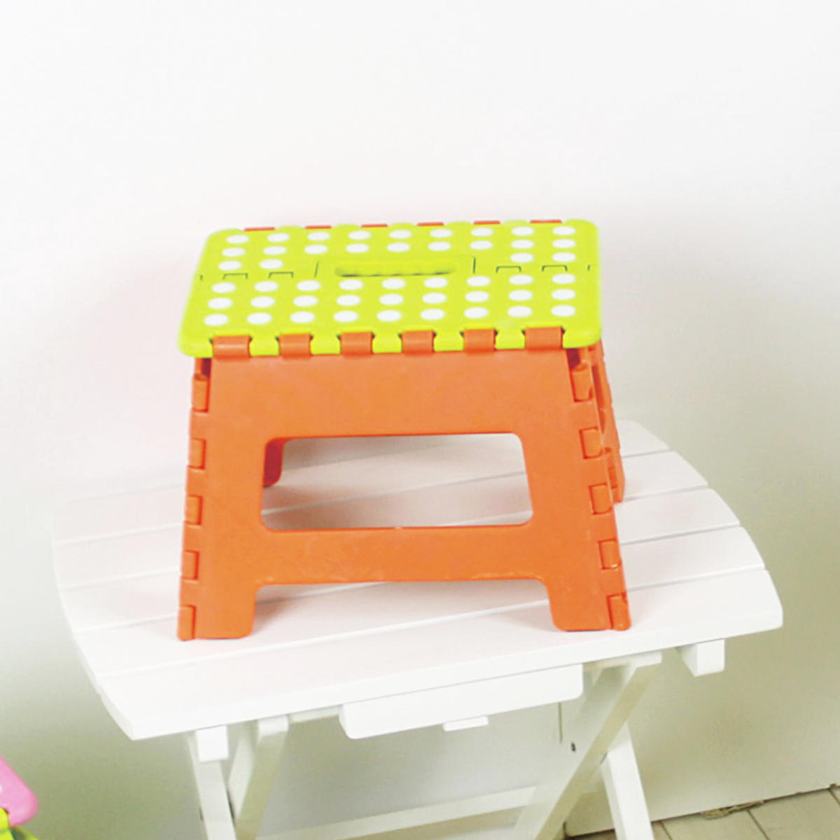 踏み台 M クラフタースツール 子ども用 ステップ台 ( 踏台 一段 脚立 高さ22cm 耐荷重80kg 軽量 折りたたみ スリム 持ち運び 丈夫 子ども お手伝い 腰掛け 子供 洗面所 キッチン リビング 軽い ステップ 椅子 チェア キッズ ) 【オレンジ×グリーン】 オレンジ×グリーン
