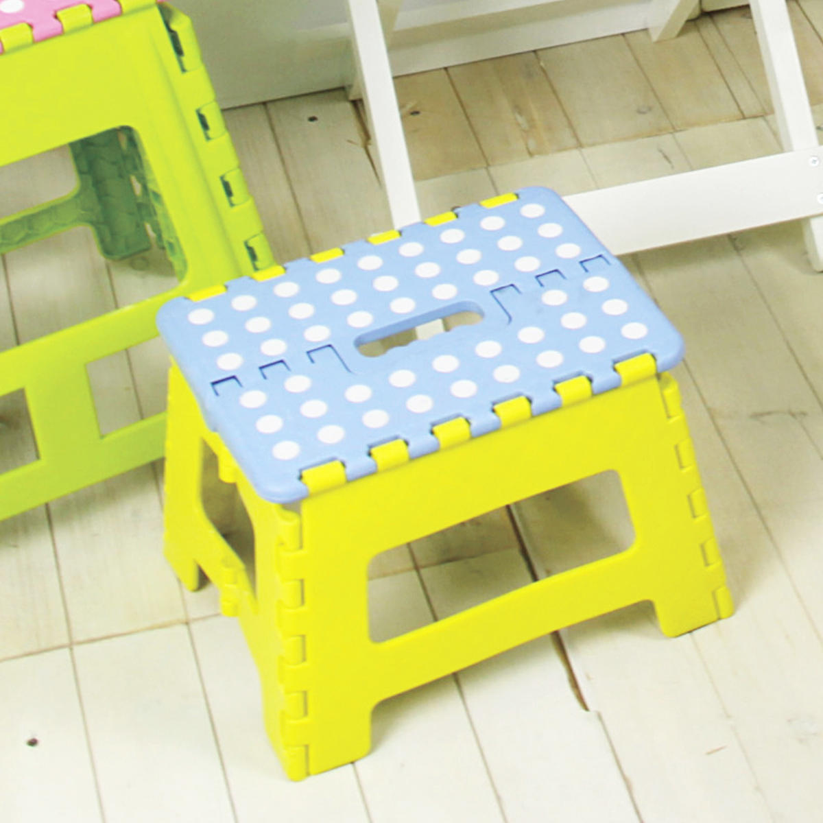 踏み台 M クラフタースツール 子ども用 ステップ台 ( 踏台 一段 脚立 高さ22cm 耐荷重80kg 軽量 折りたたみ スリム 持ち運び 丈夫 子ども お手伝い 腰掛け 子供 洗面所 キッチン リビング 軽い ステップ 椅子 チェア キッズ ) 【オレンジ×グリーン】 オレンジ×グリーン