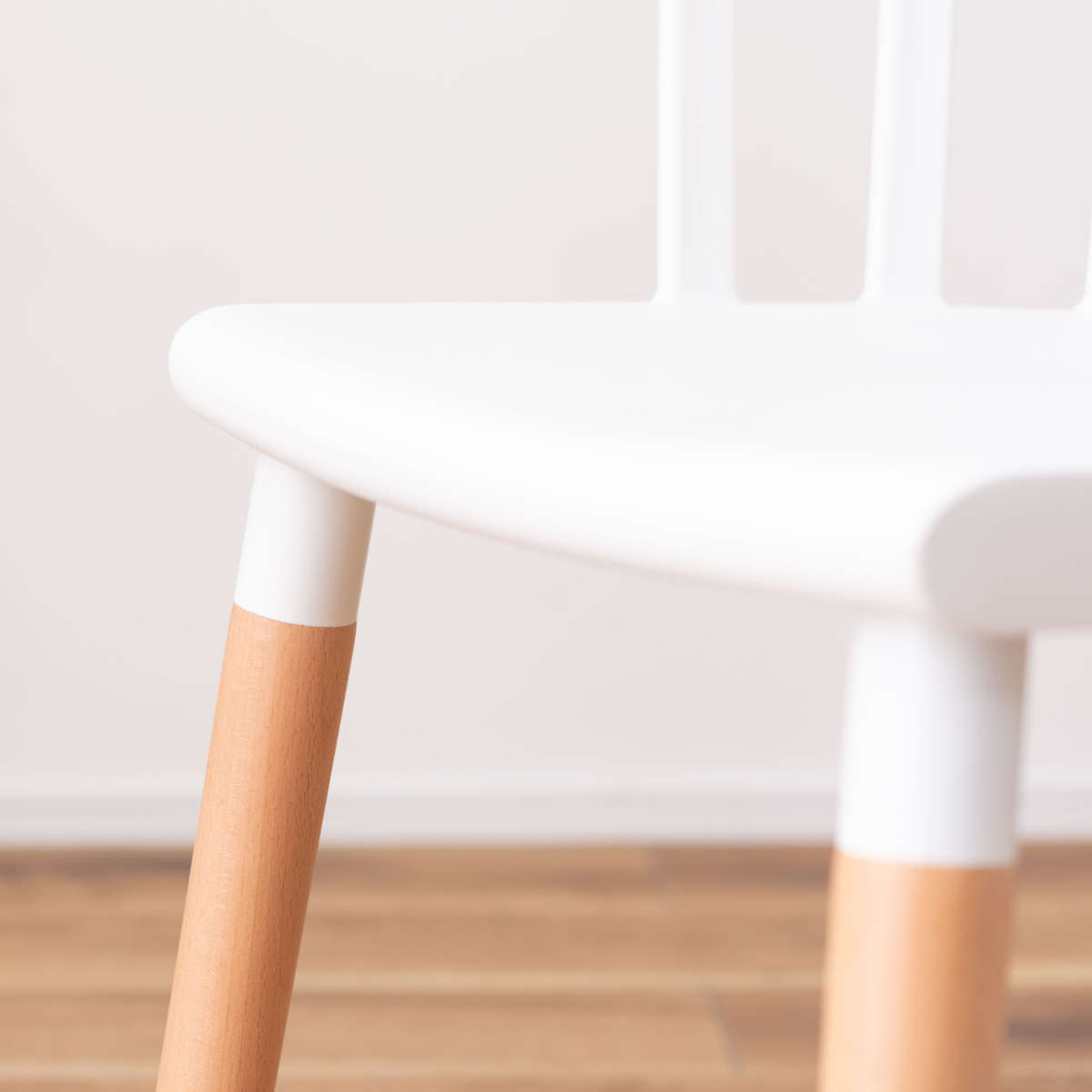 ダイニングチェア 座面高46cm 北欧風 フロアチェア ( チェア ダイニング イス 椅子 食卓椅子 デスクチェア 木製脚 ラウンジチェア いす 食卓 リビング リビングチェア ダイニングチェアー )