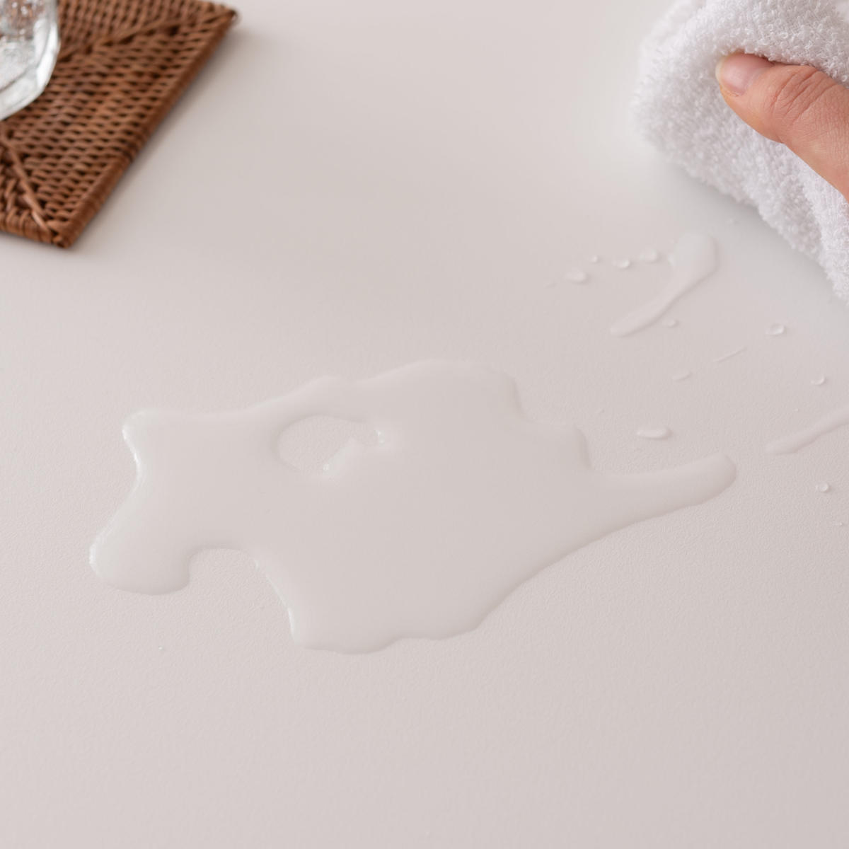 ダイニングテーブル 幅70cm 正方形 軽量 ガーデンテーブル ( テーブル 食卓テーブル 机 リビングテーブル 屋外 デスク PC ダイニング 食卓 作業台 オフィス カフェ ベランダ 庭 アウトドア ガーデン家具 軽い ) 【ブラック】 ブラック