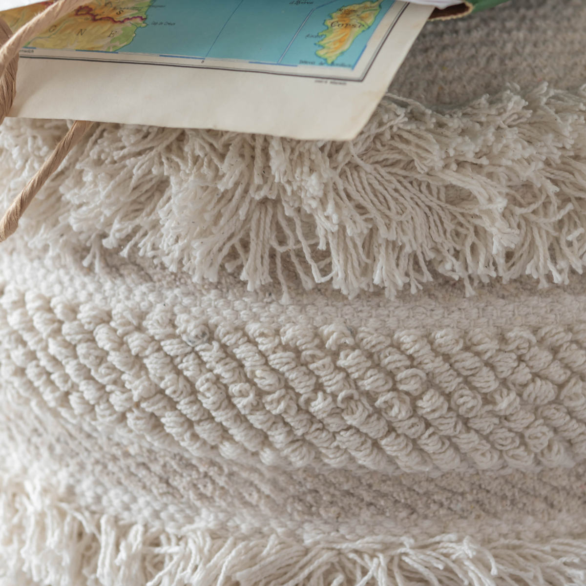 ラウンドスツール 高さ43cm スツール おしゃれ 北欧 完成品 ( 椅子 ビーズクッション オットマン 足置き クッション フロアクッション 腰掛け 丸 肘置き コットン 布地 ファブリック フリンジ スツールクッション 丸型 丸椅子 ) 【ベージュ】 ベージュ