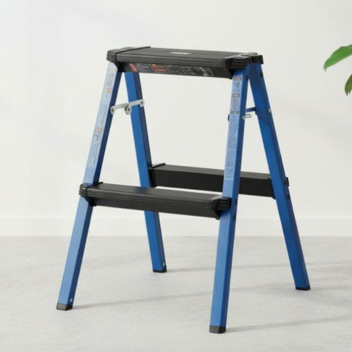 脚立 2段 ハイタイプ 踏み台 ステップスツール ( 折りたたみ アルミ 軽量 滑り止め ステップ 踏台 ステップ台 耐荷重100kg 完成品 アルミ脚立 軽い 洗車 DIY 掃除 折り畳み 腰掛け ) 【ブルー】 ブルー
