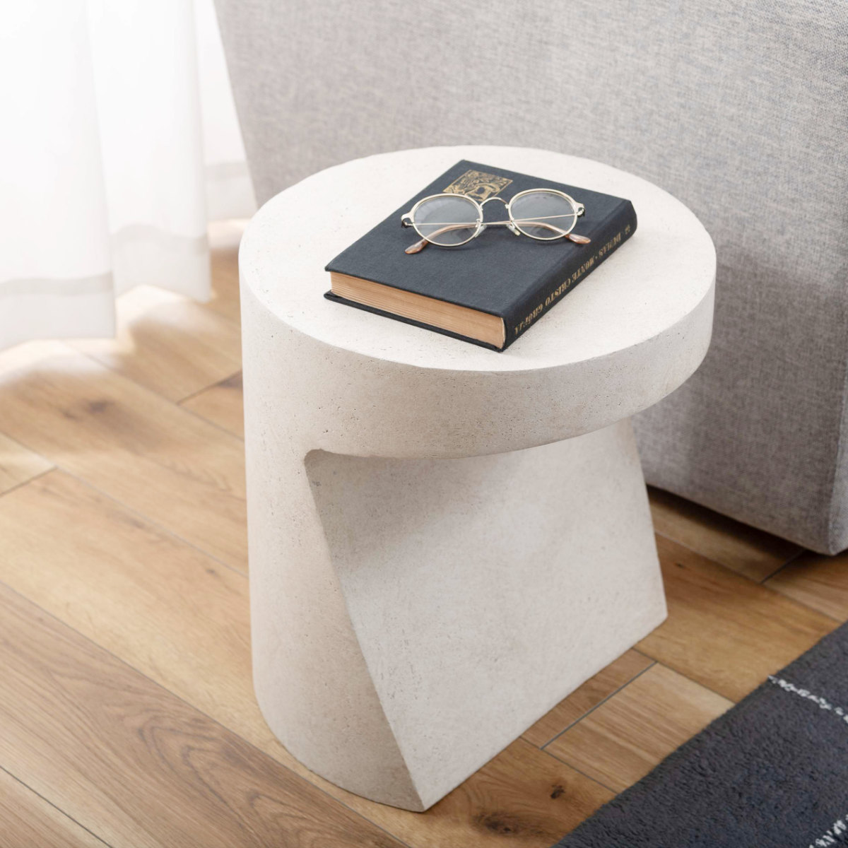 サイドテーブル 高さ46cm 円形 FORMA 軽量 完成品 ( ミニテーブル テーブル ソファサイド ベッドサイド 丸テーブル オブジェ ナイトテーブル コーヒーテーブル ベッドテーブル 玄関 ディスプレイ 飾り台 ) 【グレー】 グレー