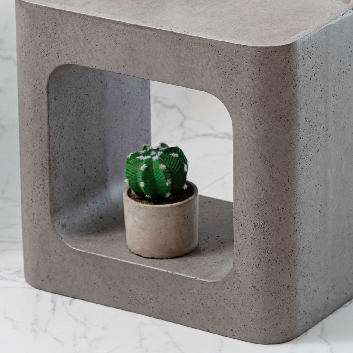 サイドテーブル 高さ41cm 棚付き FORMA 完成品 ( ミニテーブル テーブル ソファサイド ベッドサイド 四角 オブジェ オープン収納 ナイトテーブル コーヒーテーブル ベッドテーブル 玄関 ディスプレイ 飾り台 ) 【グレー】 グレー