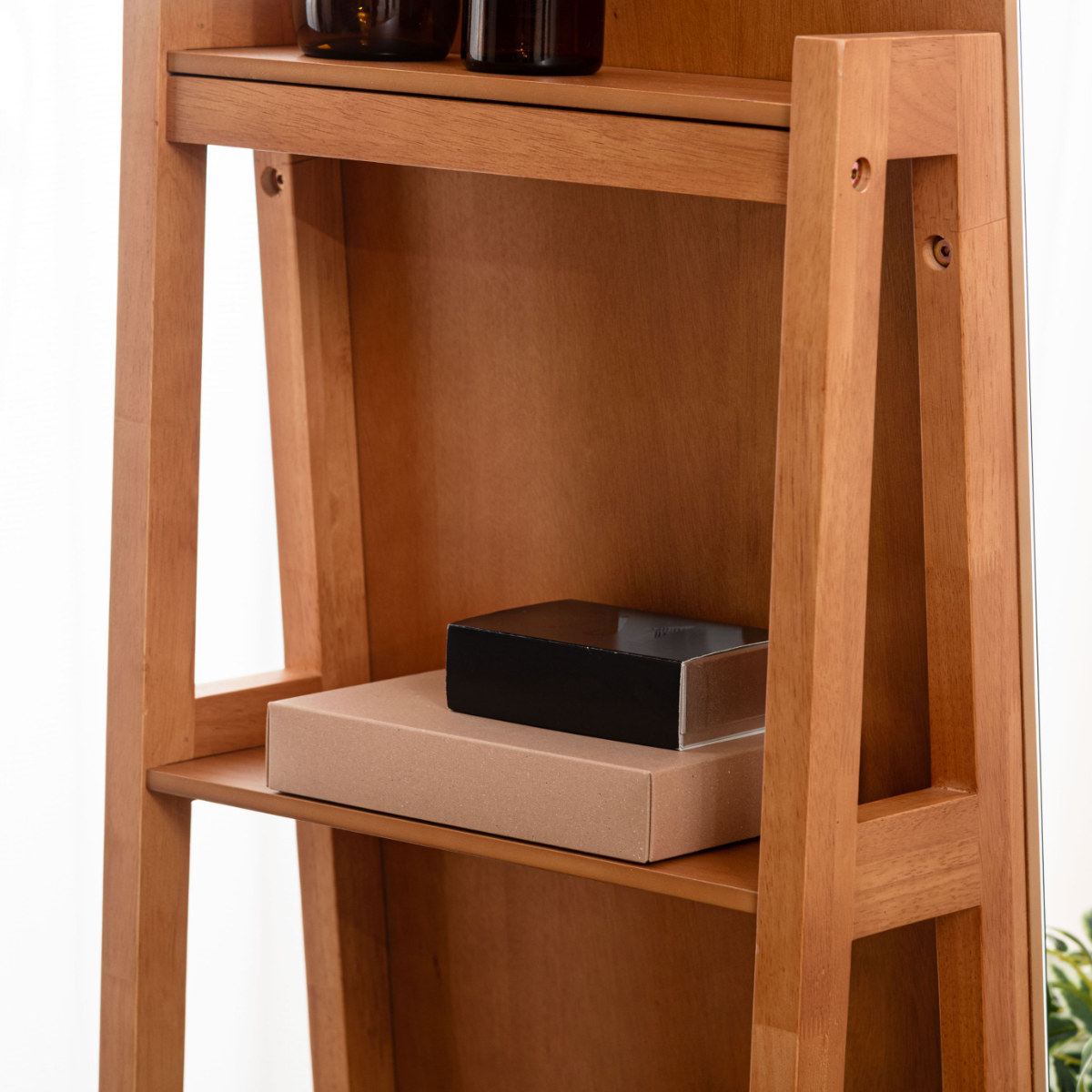 スタンドミラー 幅40cm 収納棚付き 4段 Woodland ( 鏡 ミラー 全身鏡 収納 ナチュラル スタンド 木製フレーム 棚付き 飛散防止加工 )