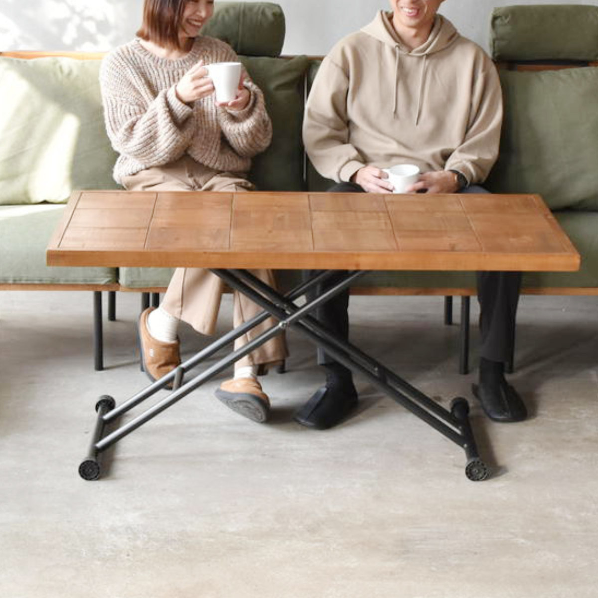 ダイニングテーブル 昇降式 幅122.5cm infinite （ テーブル キャスター付き 高さ調節 木製 杉 天然木 古材風 コンパクト 収納 センターテーブル リビングテーブル 昇降式テーブル ダイニング 食卓 おしゃれ 省スペース 完成品 ）